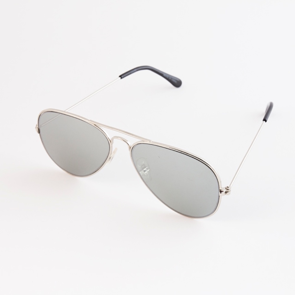 Women’s Lulus Gray Mirror Aviator SHADES!!